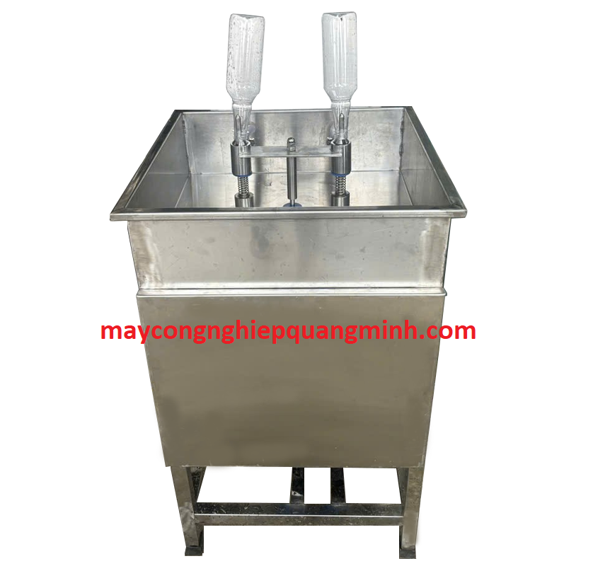 Máy rửa chai bán tự động loại 2 vòi